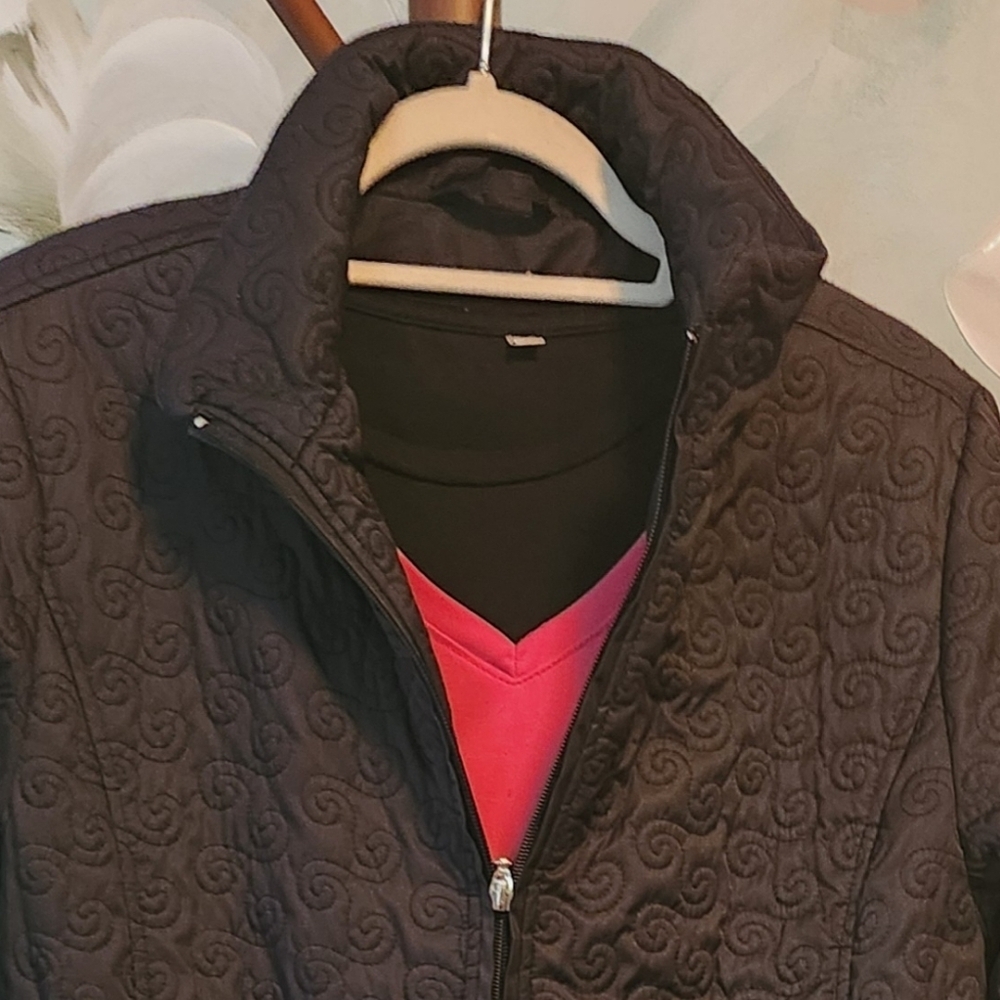 Neyelle Quilted Black Light Coat Jacket Size L NWOT - Picture 12 of 12